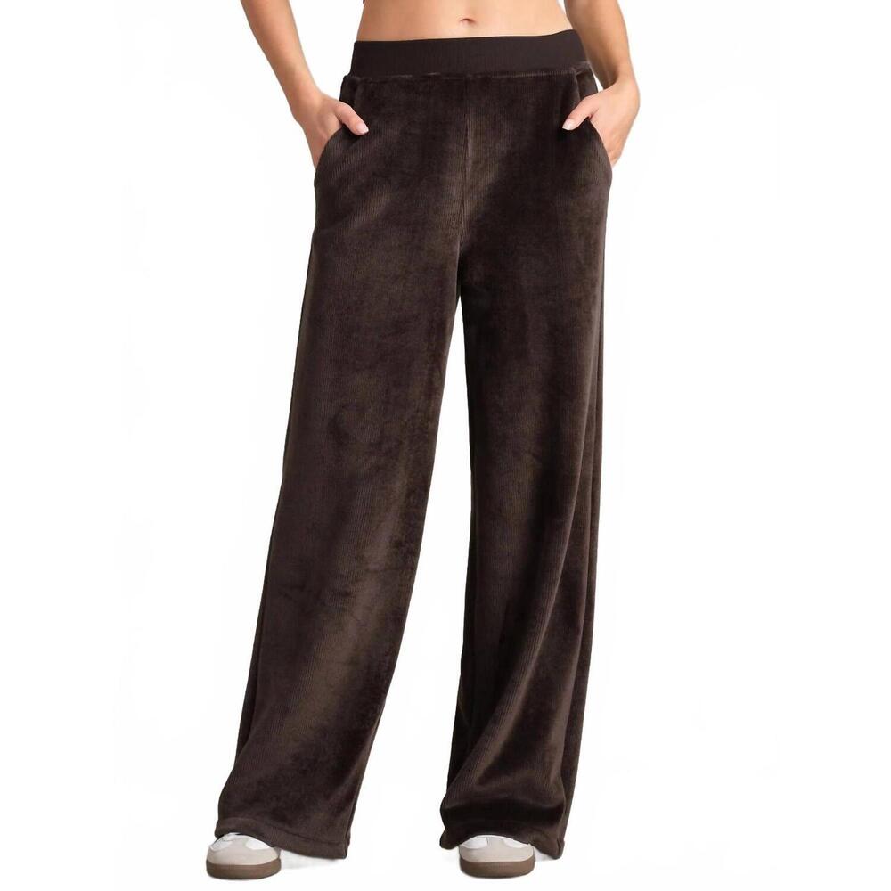 NEW RHONE plush sweatpant in dark espresso